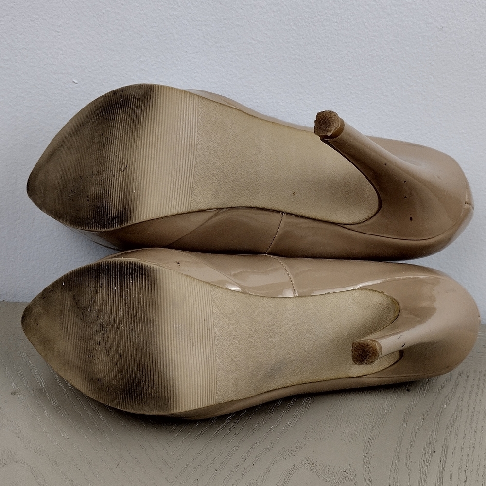 Madden Girl Nude Platform Heels - Picture 4 of 7